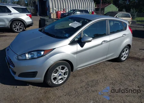 2015 Ford Fiesta Se z USA, uszkodzony, nr VIN 3FADP4EJ4FM110048